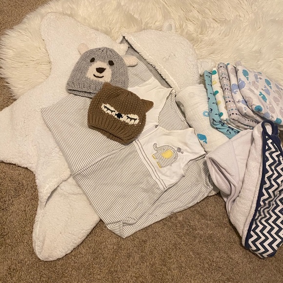 Baby gift bundle - Picture 2 of 5
